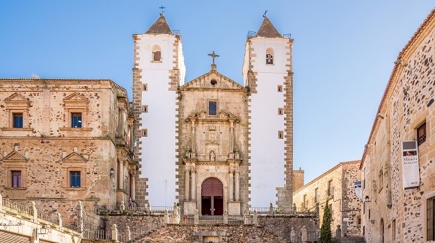 Essential Free Tour Caceres5