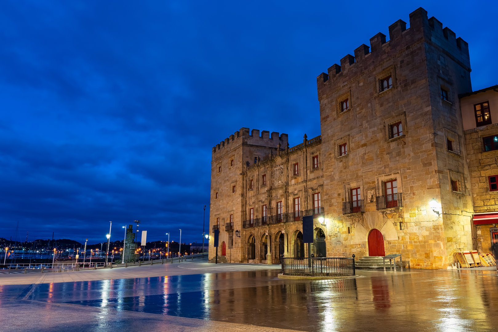 Free Mysteries & Legends Tour Gijon2