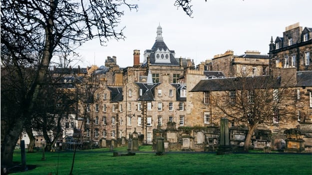 Essential Free Tour Edinburgh3
