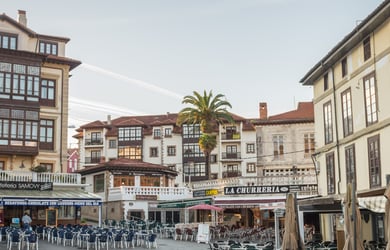 Essential Free Tour Comillas Banner