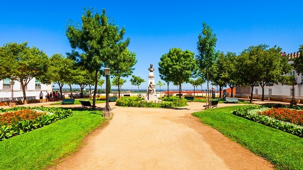 Essential Free Tour Evora3