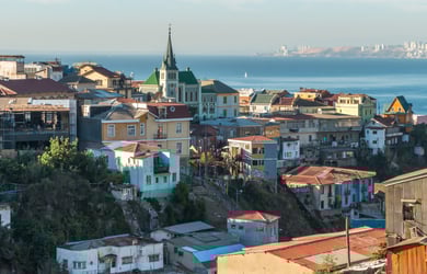 Free Barrio Puerto & Cerro Cordillera Tour Valparaiso Banner