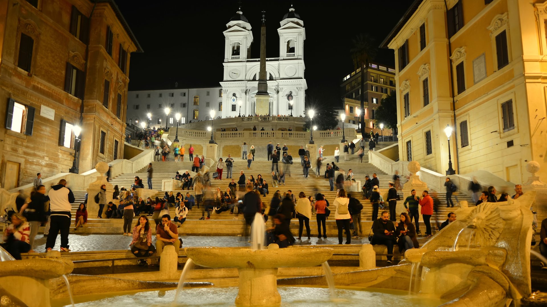 Free Vatican Night Tour Rome3