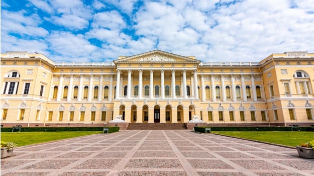 Essential Free Tour Saint Petersburg1
