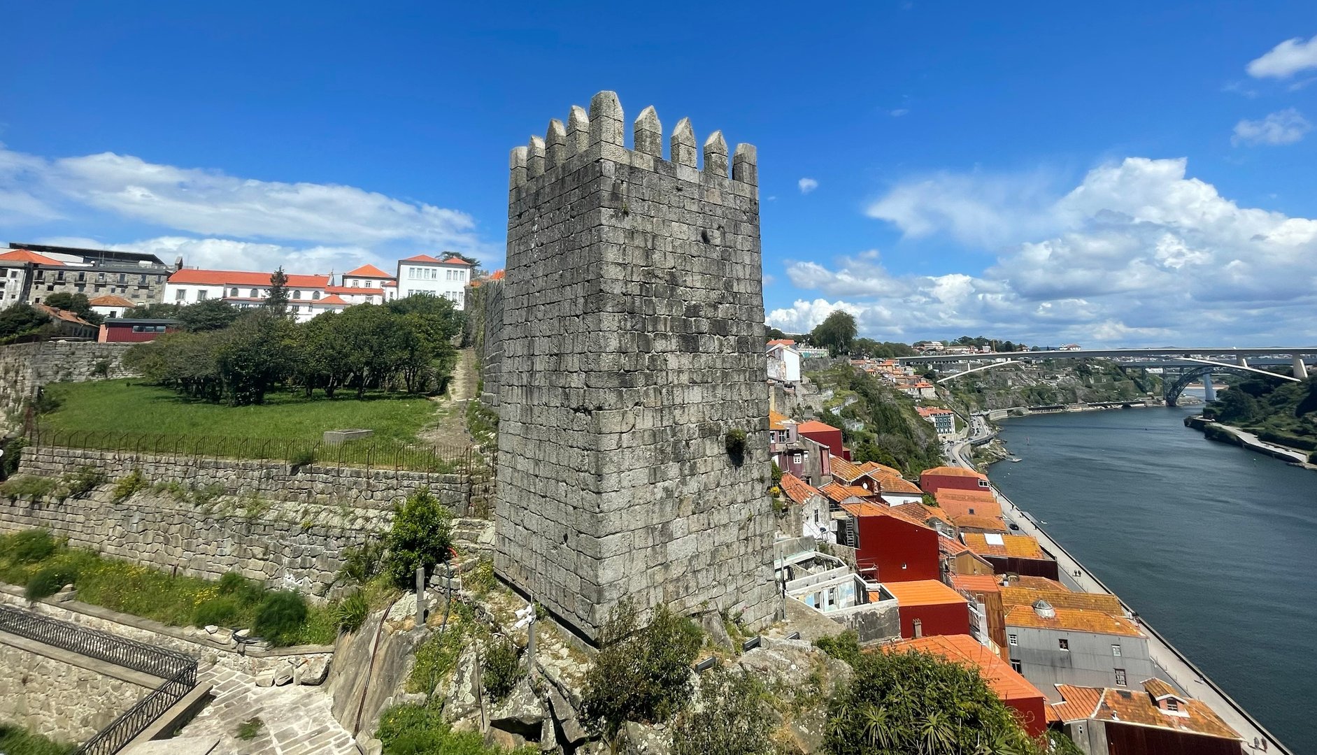 Free Fernandine Walls Tour Porto1