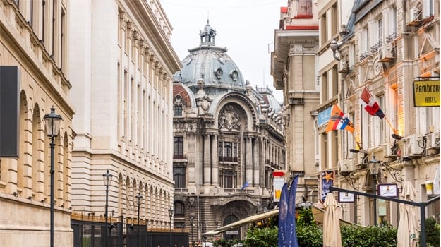 Essential Free Tour Bucharest3