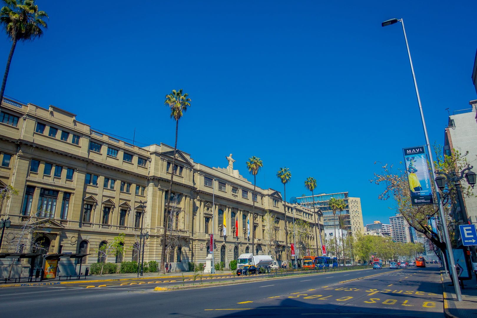 Free Lastarria & Santa Lucia Hill Tour Santiago2