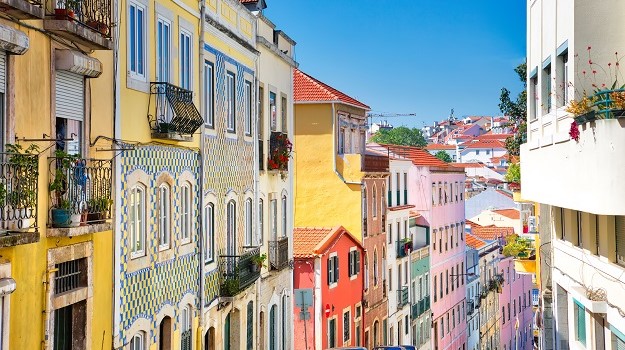 Free Alfama Baixa Chiado & Mouraria Tour Lisbon3