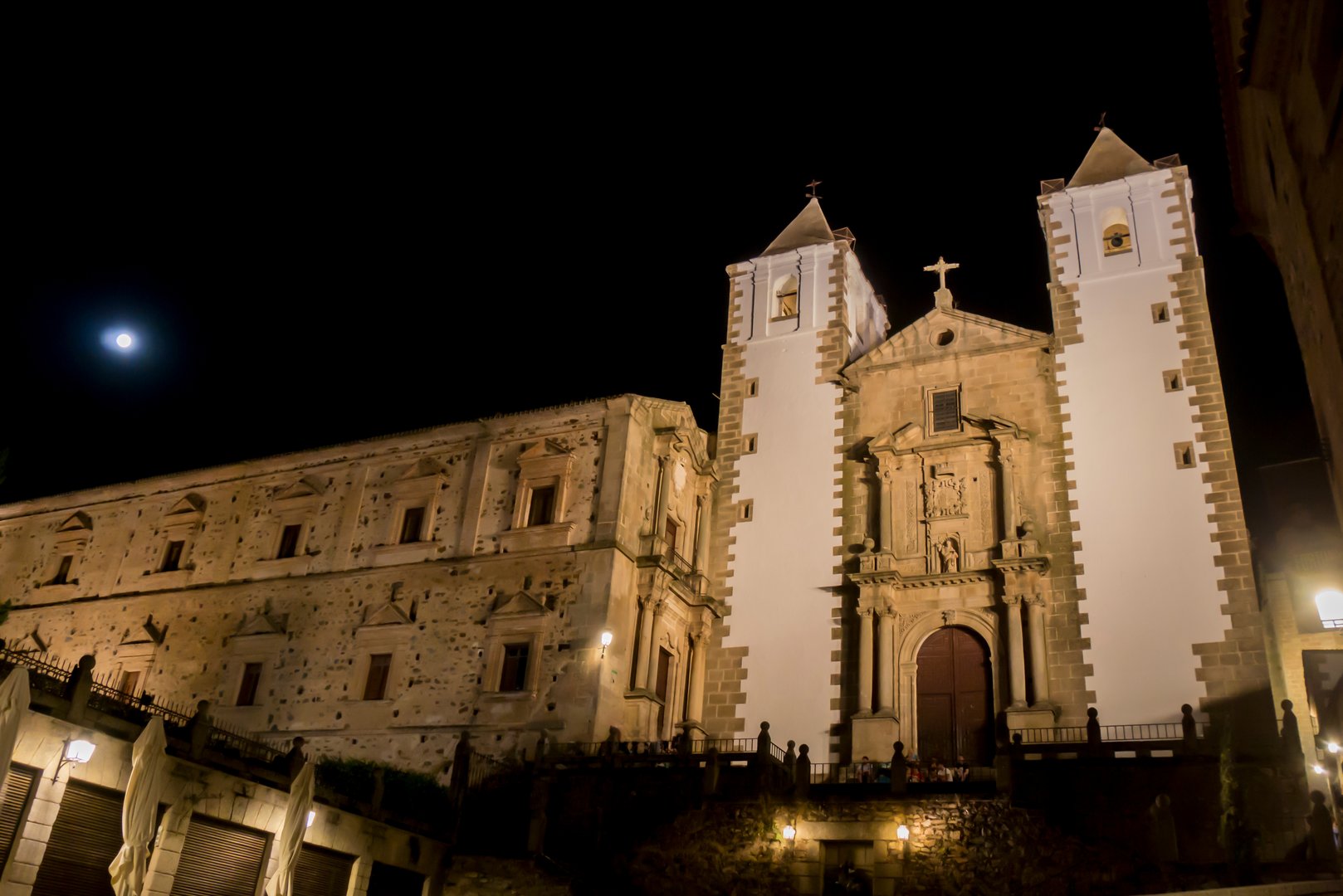 Free Mysteries & Legends Tour Caceres4