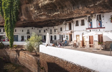 Essential Free Tour Setenil de las Bodegas Banner