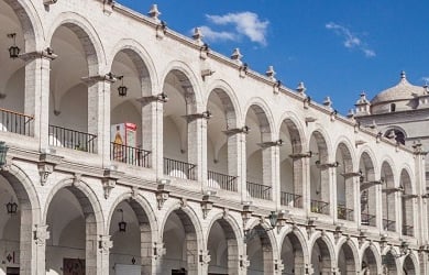 Essential Free Tour Arequipa Banner Small