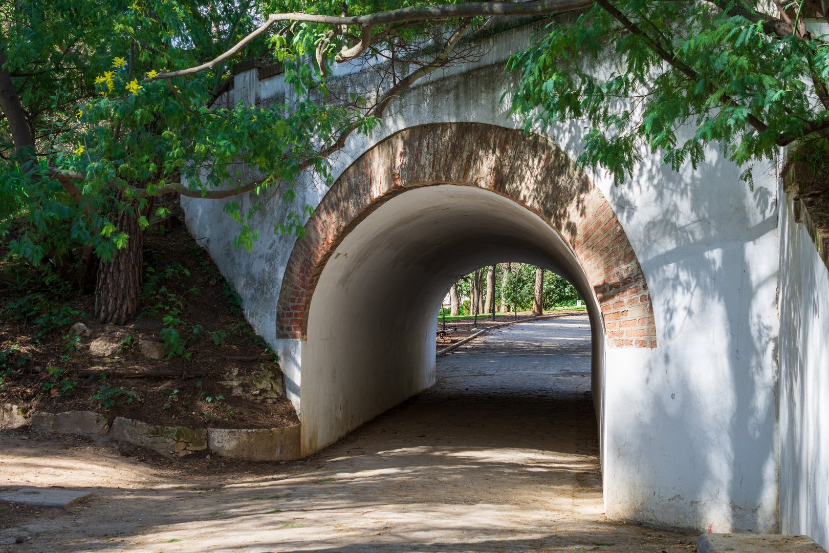 Free Quinta de los Molinos Tour Madrid4