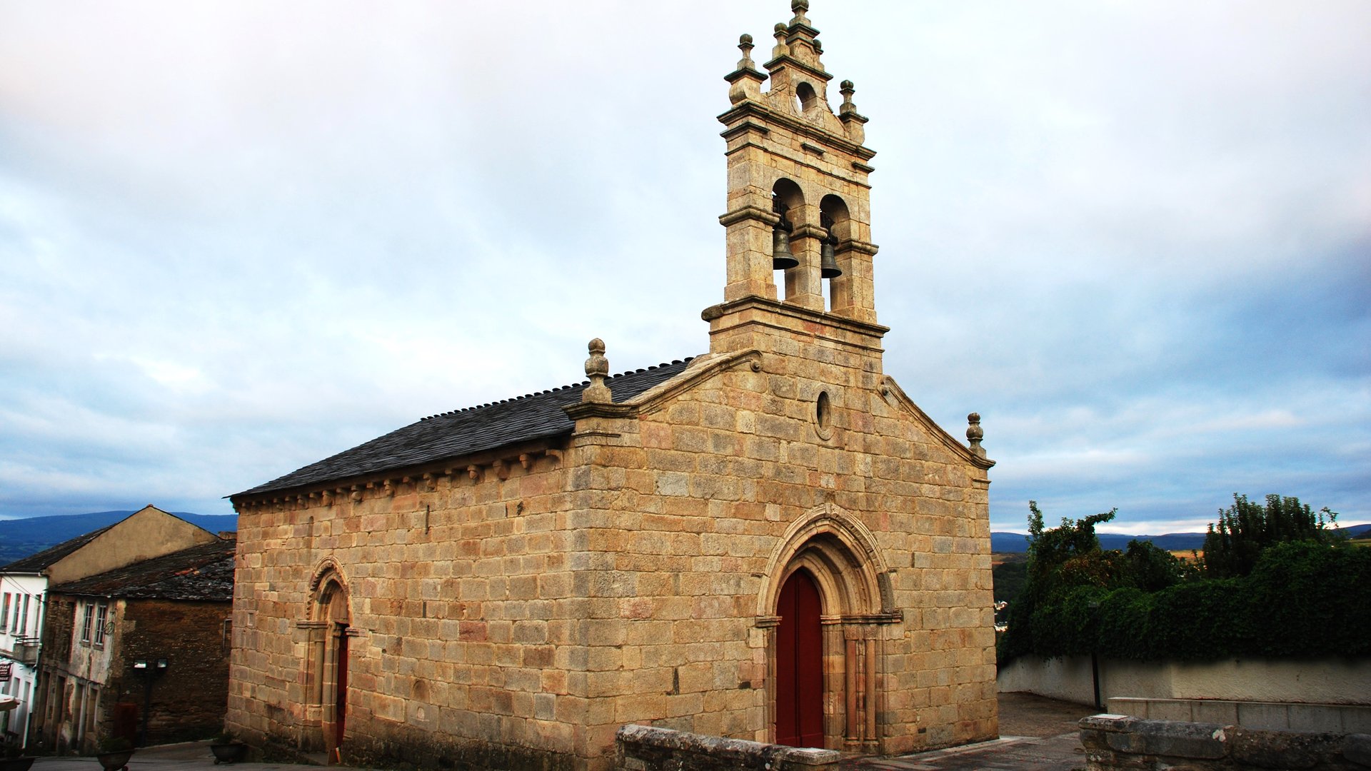 Essential Free Tour Sarria1