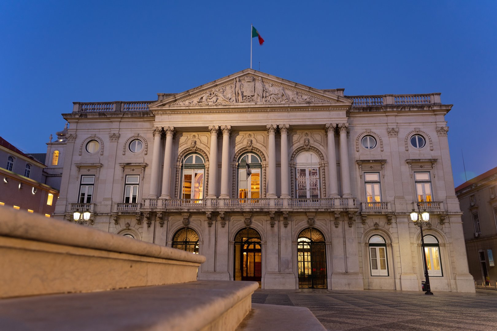 Free Night Tour Lisbon2