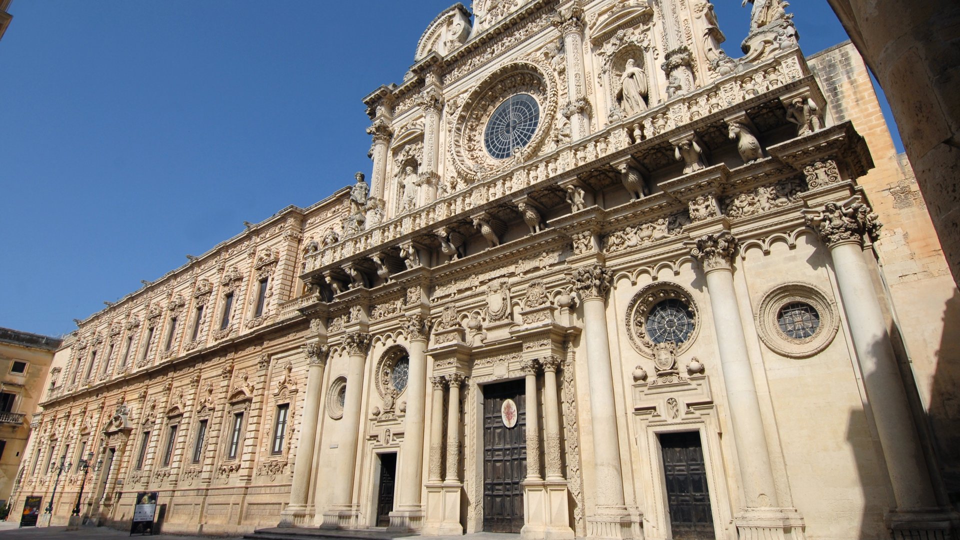 Free Self-Guided Tour Lecce1