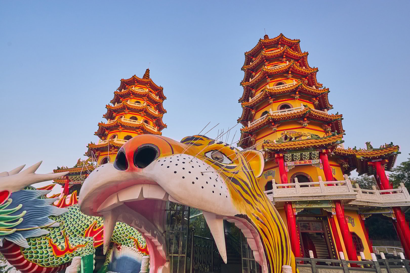 Free Religion Tour Kaohsiung1