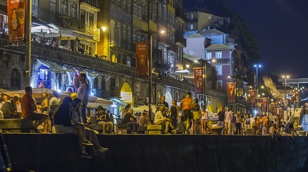 Free Night Tour Porto2