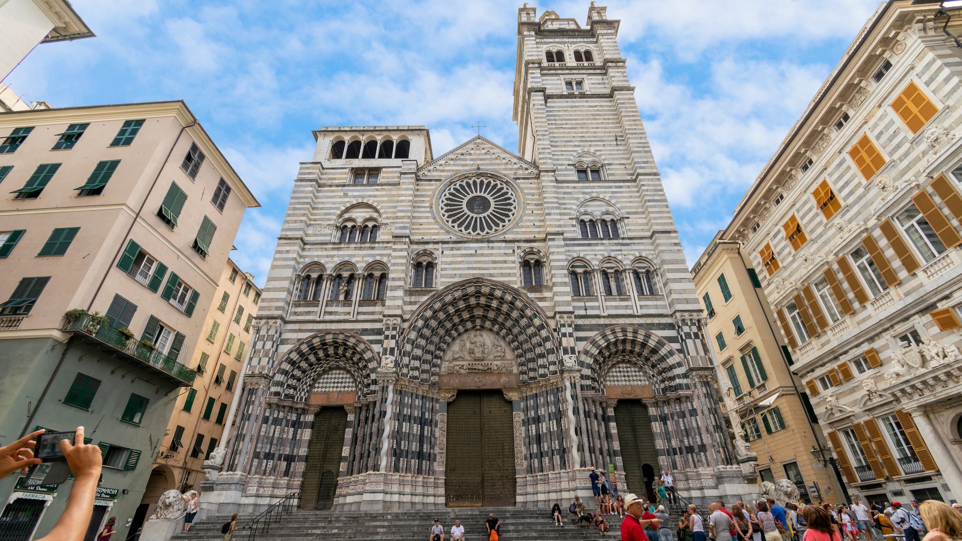 Essential Free Tour Genoa2