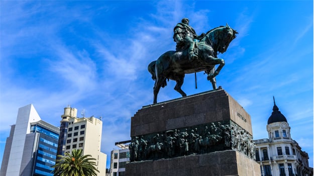 Essential Free Tour Montevideo3