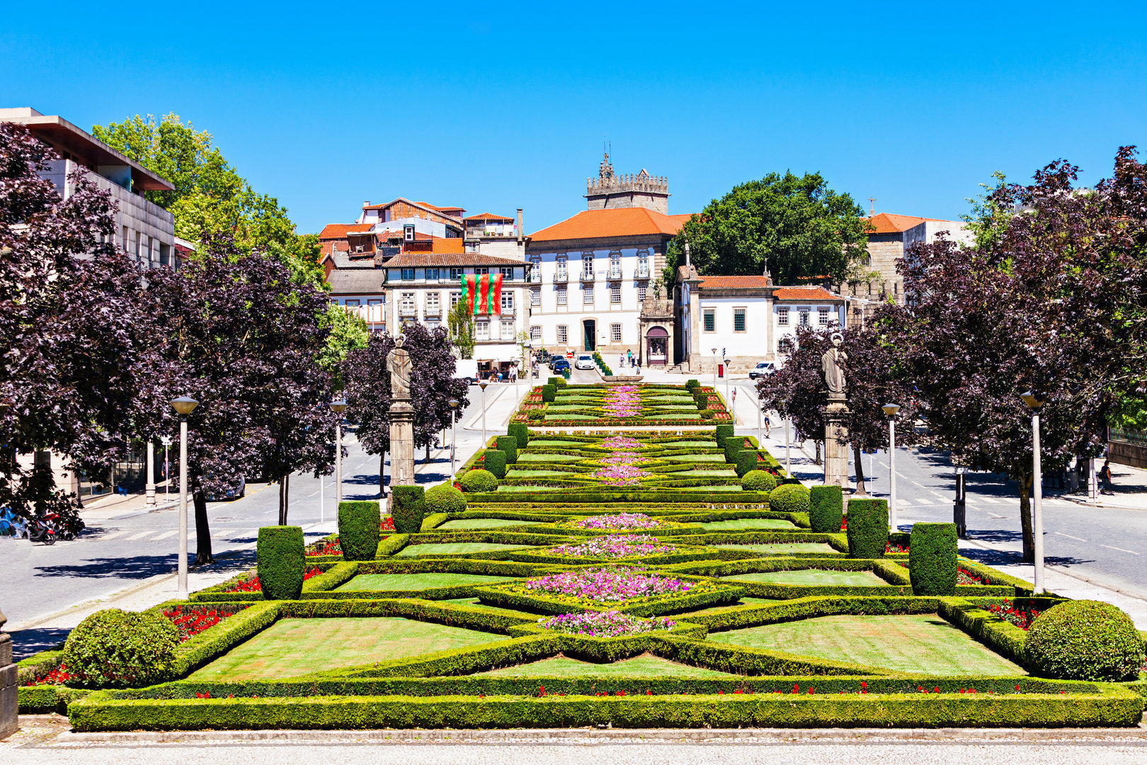 Essential Free Tour Guimaraes3