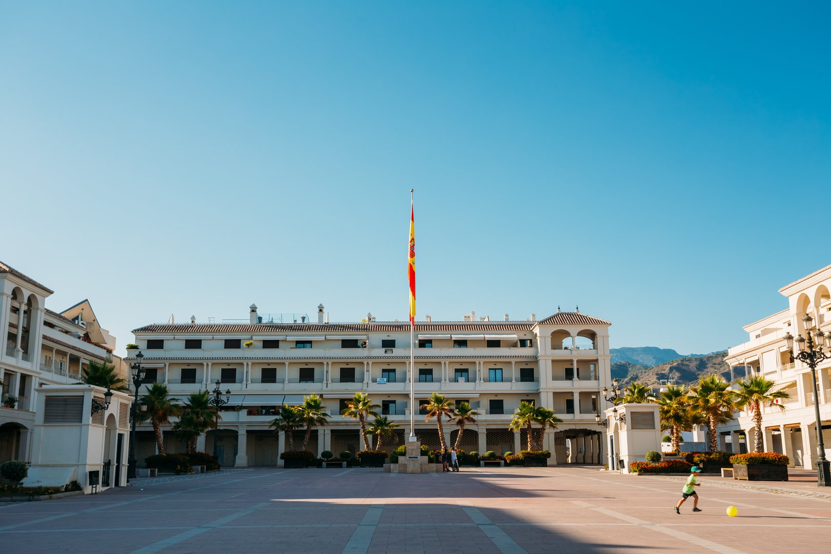 Essential Free Tour Nerja4