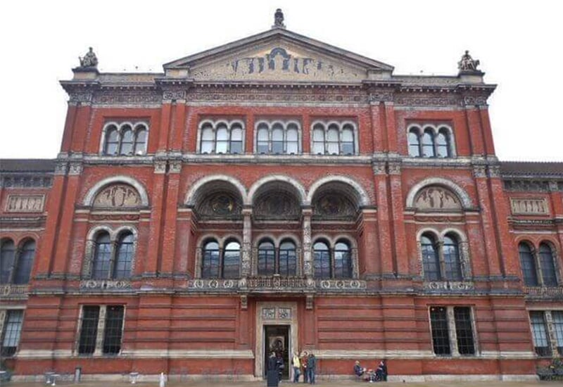 tour of victoria and albert museum