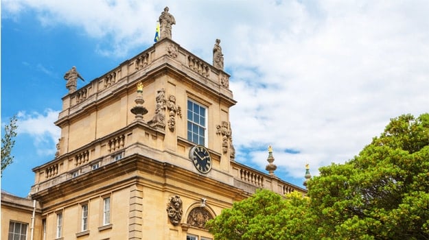 Free University Tour1