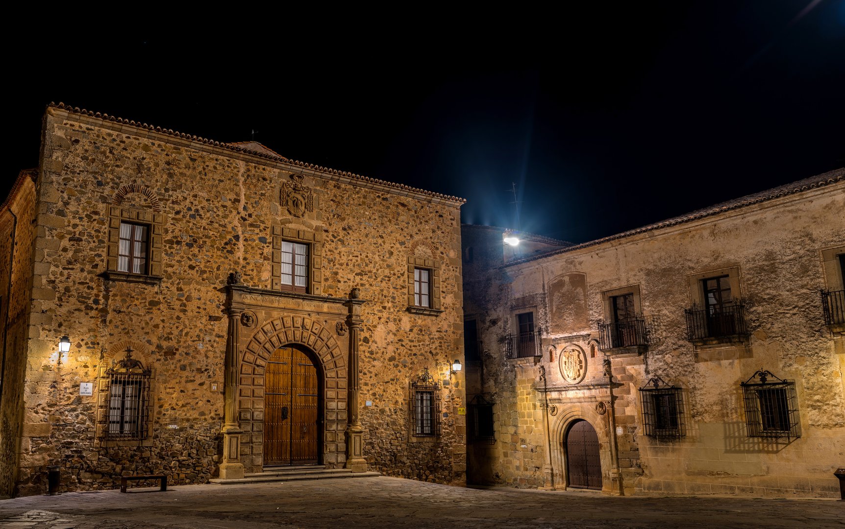 Free Mysteries & Legends Tour Caceres1