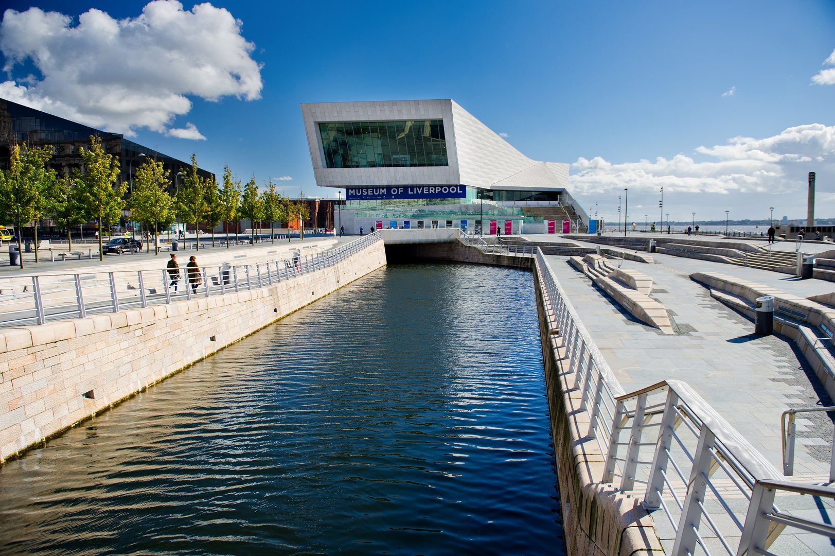 Free Royal Albert Dock Tour Liverpool3