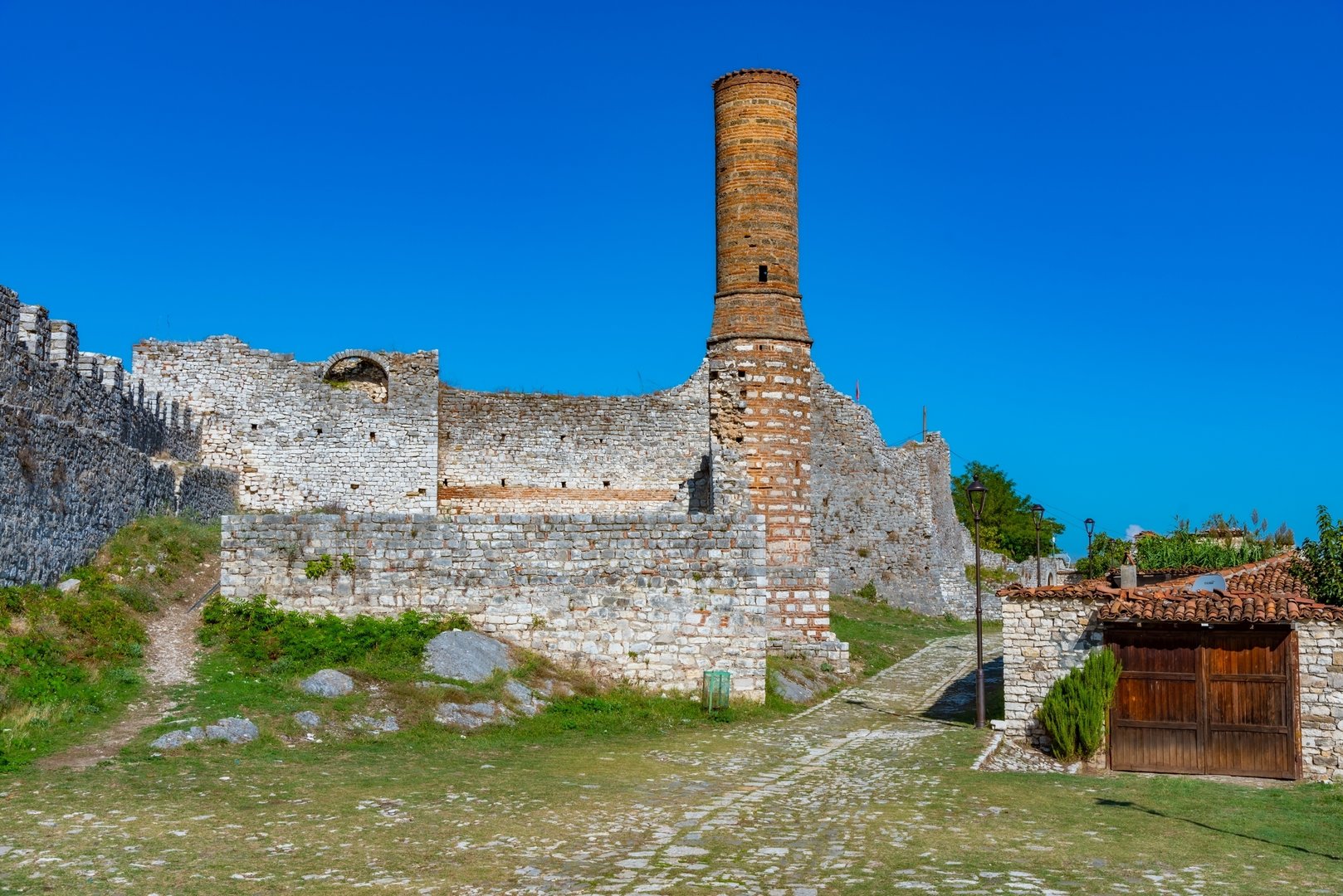 Essential Free Tour Berat1