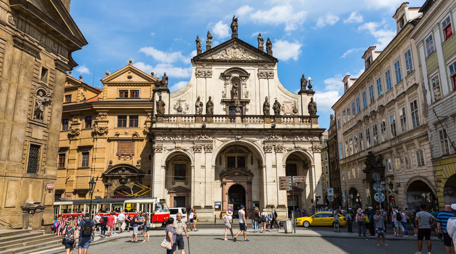 Free Medieval Prague Tour2