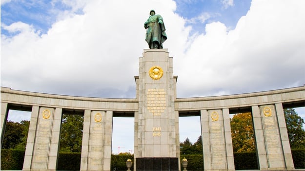 Free Communism Tour Berlin3