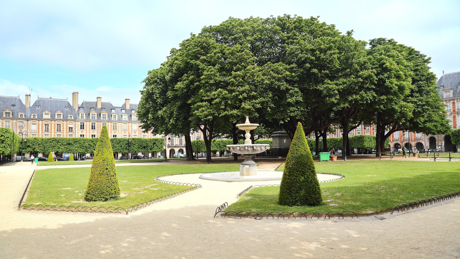 Free World War II Tour Paris4