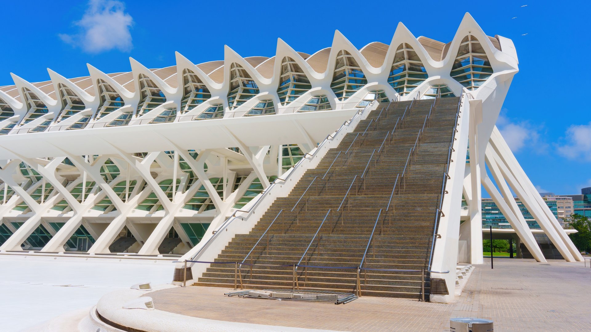 Free City of Arts & Sciences Tour Valencia2