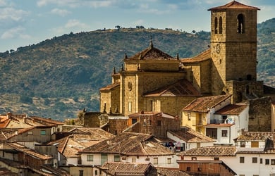 Hervas Skyline