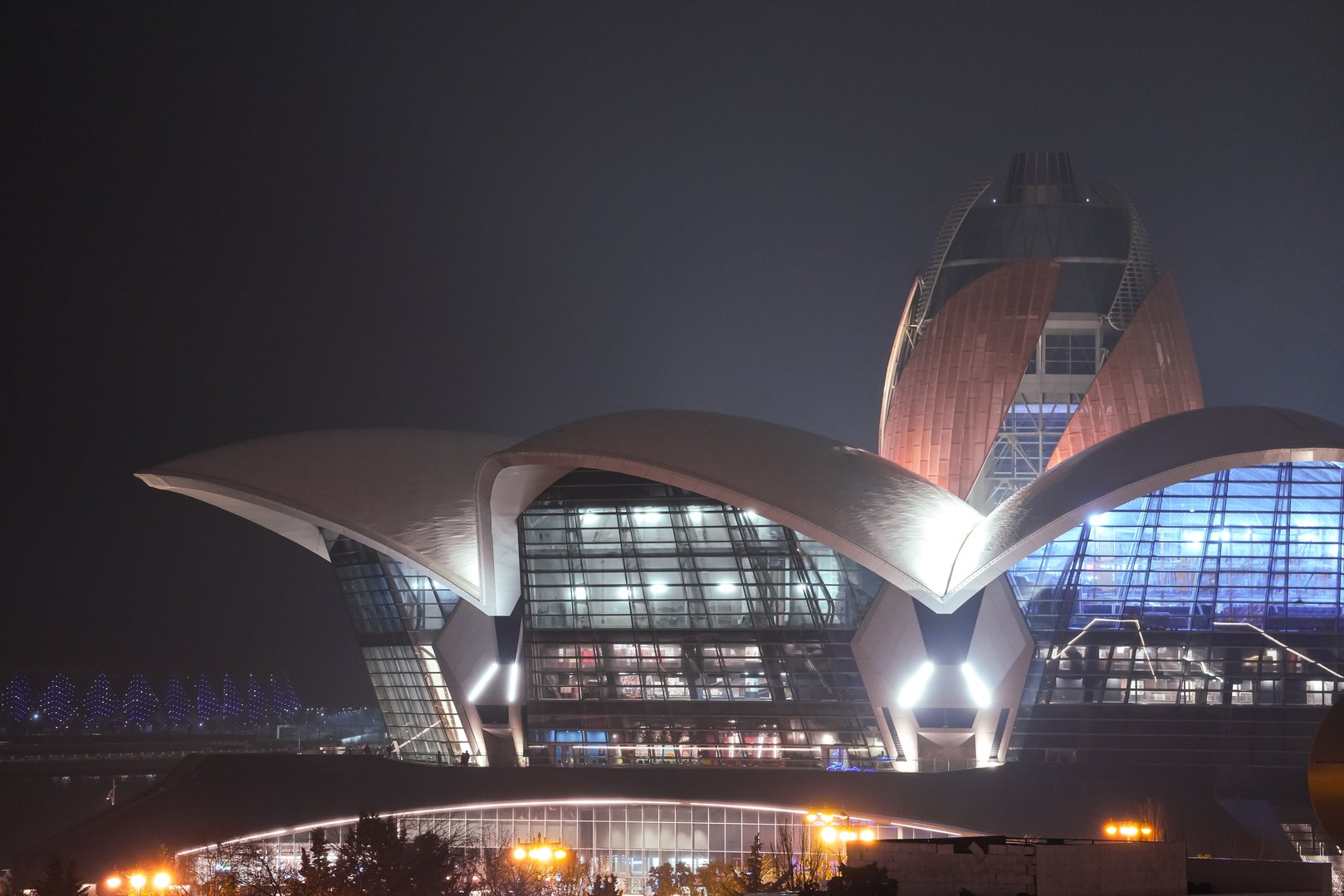 Free Night Tour Baku3