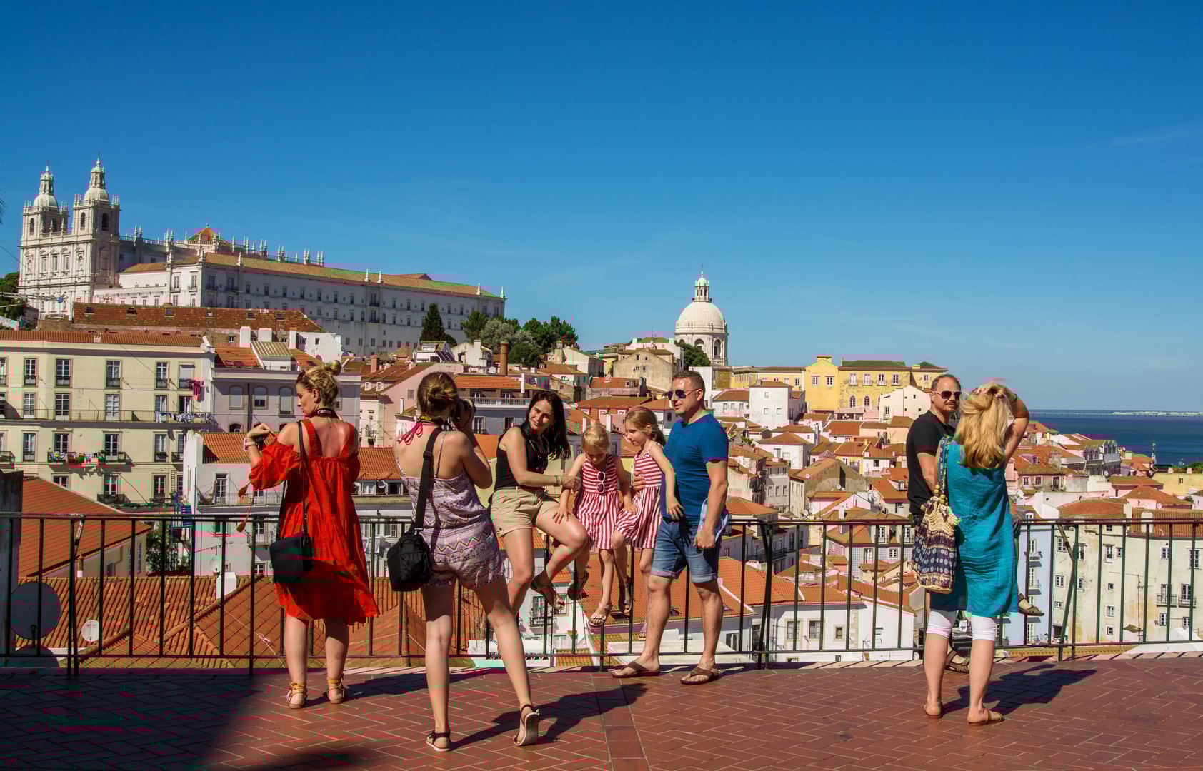 Free Alfama Tour Lisbon5