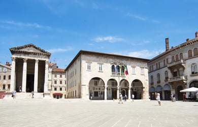 Essential Free Tour Pula Banner