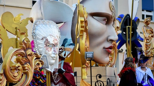 Free Carnival Tour Cadiz1