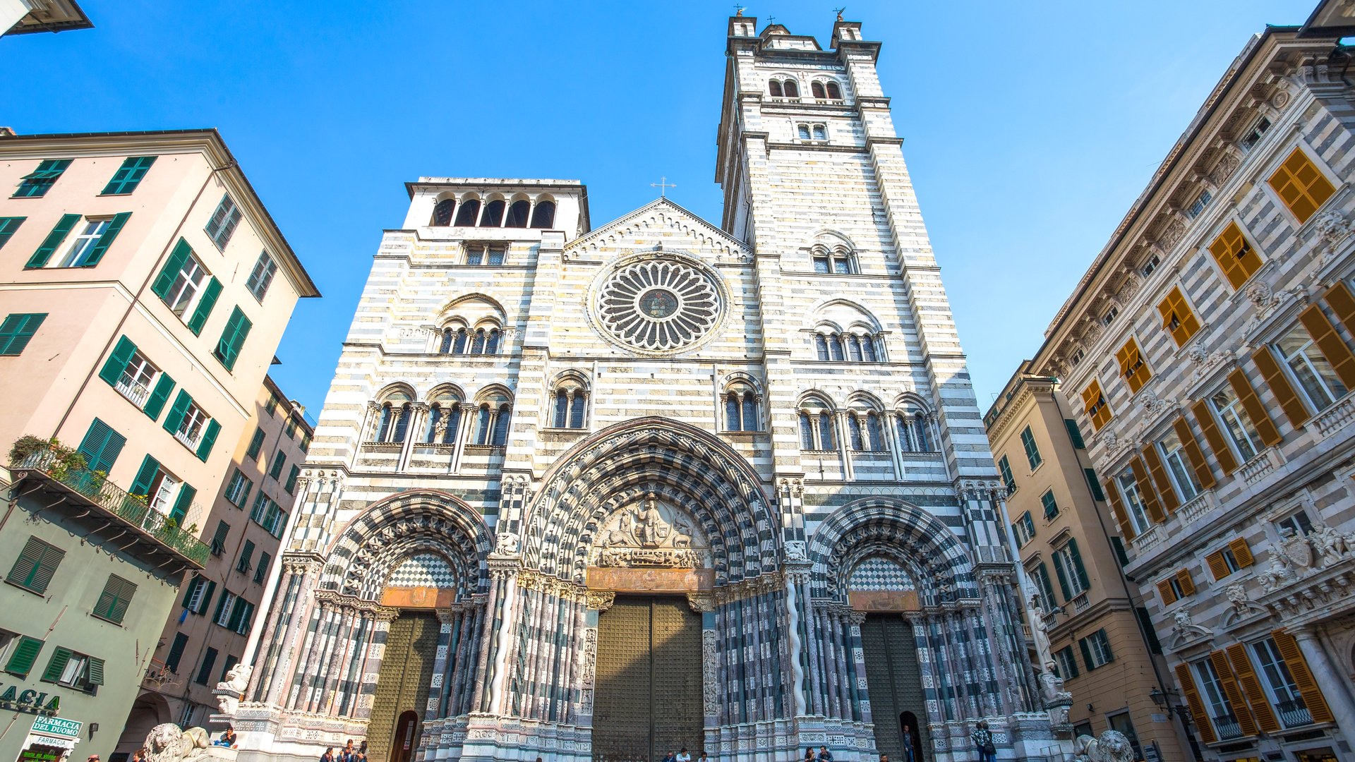 Free Self-Guided Tour Genoa1