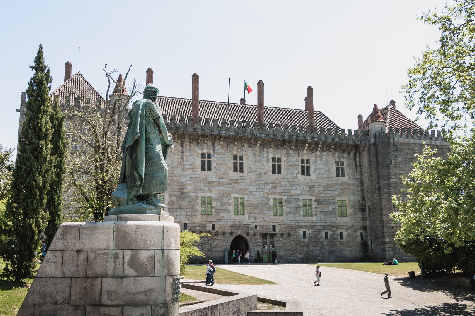Essential Free Tour Guimaraes4