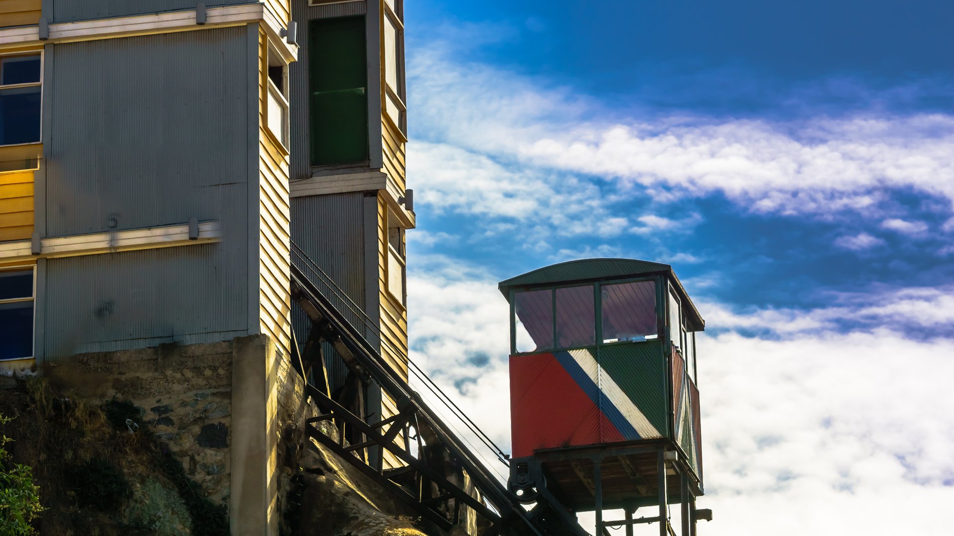 Free Viewpoints & Elevators Tour Valparaiso3