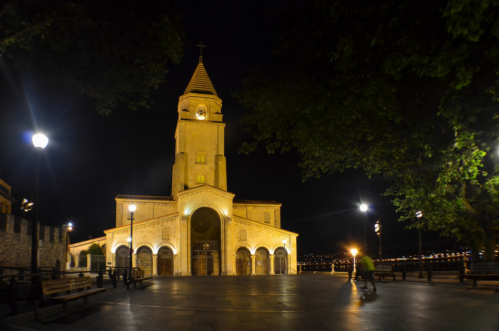 Free Mysteries & Legends Tour Gijon1