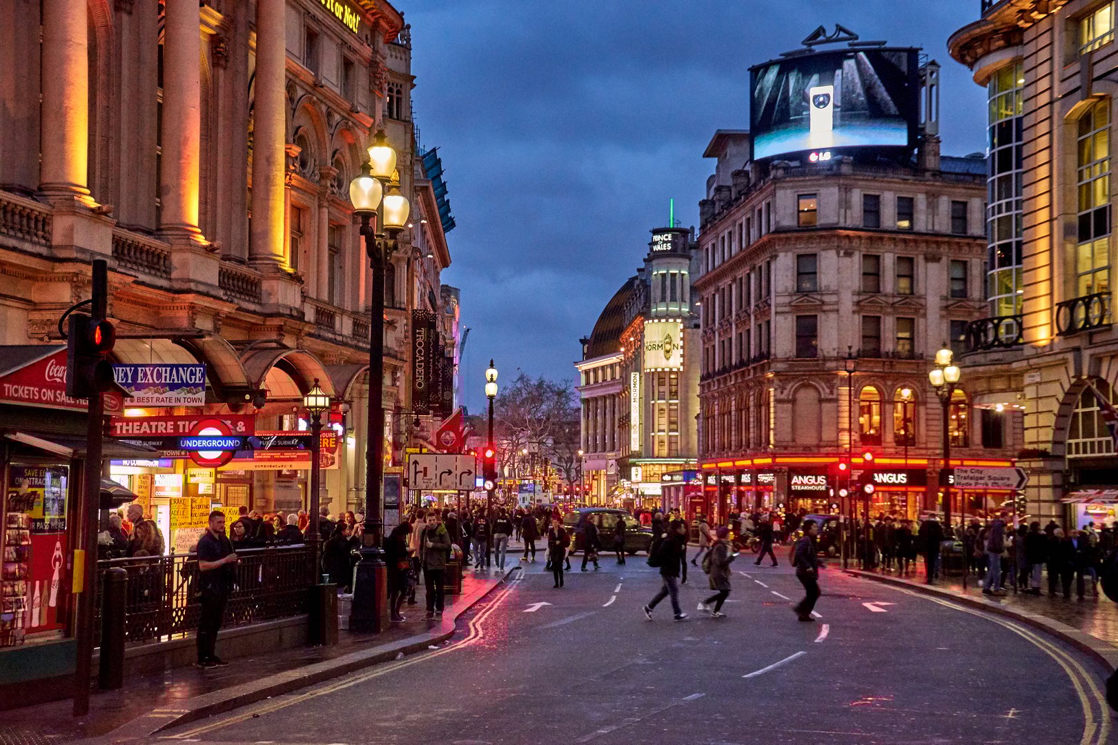 Free Night Tour London1