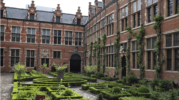 Essential Free Tour Antwerp5