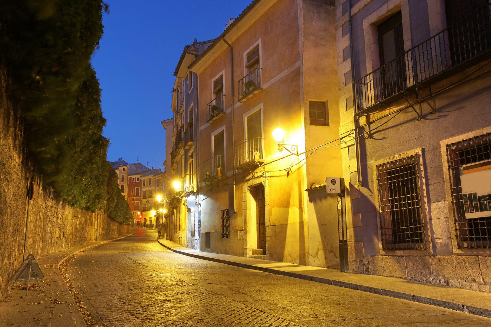 Free Night Tour Cuenca4