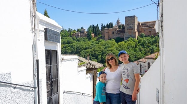 Free Albaicin & Sacromonte Tour3