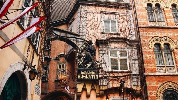 ViennaOldCityTalesTour1