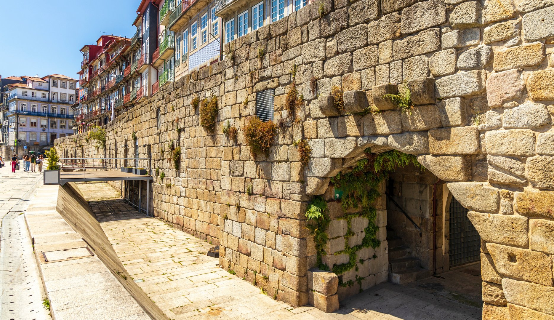Free Fernandine Walls Tour Porto2
