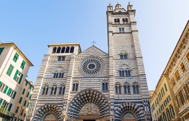 Essential Free Tour Genoa Banner
